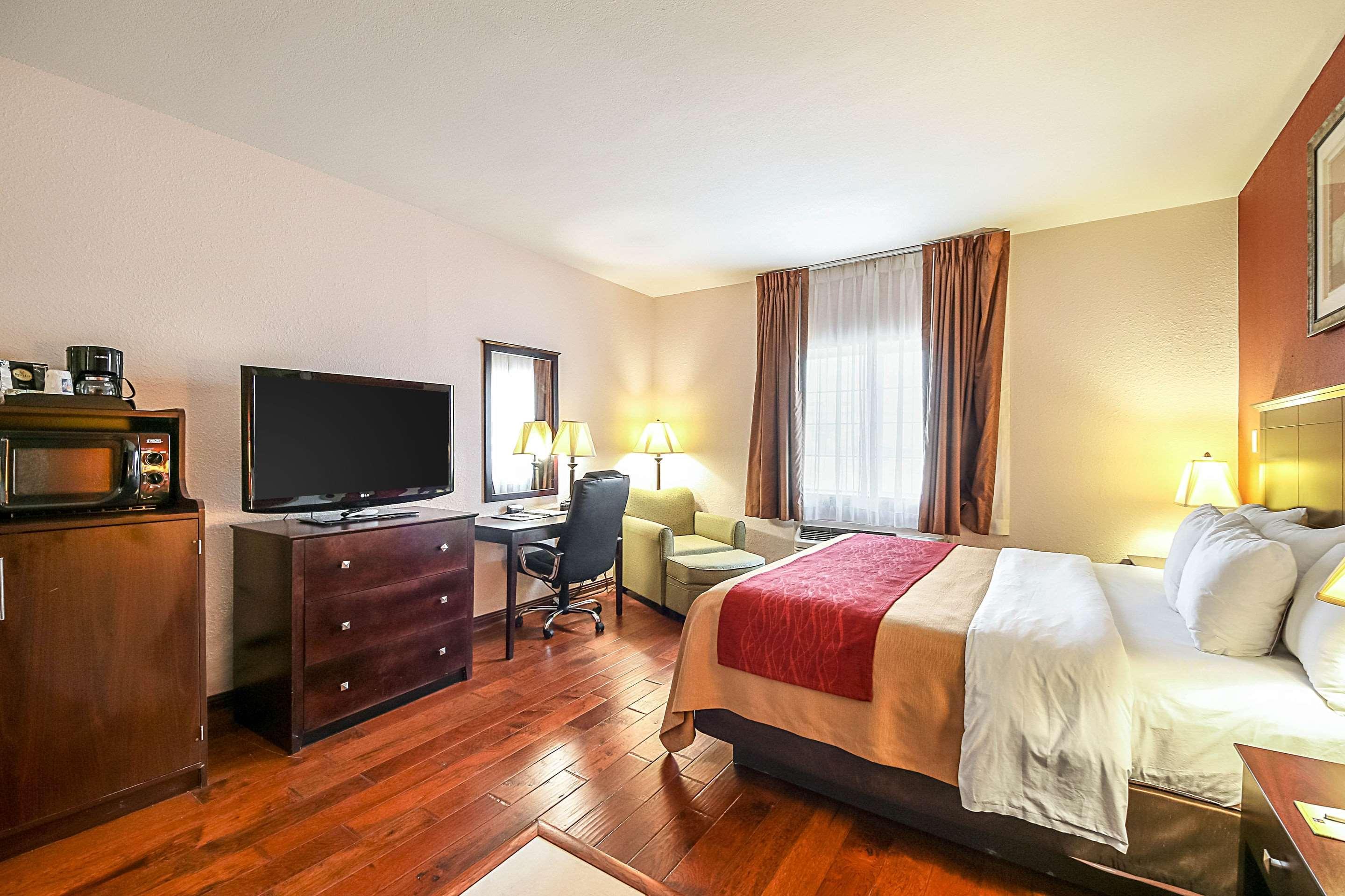 Quality Inn Kingsville Hwy 77 Екстер'єр фото